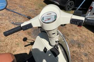 Vespa 125 4 TEMPI MOD LML