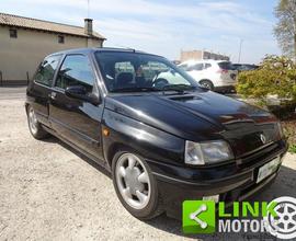 RENAULT Clio 1.8i 16V