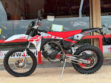Fantic XEF 125 4T performance bianco MY25