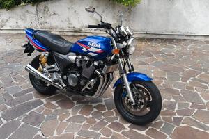 YAMAHA XJR 1300 SP 15.700 KM ORIGINALI !