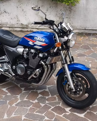 YAMAHA XJR 1300 SP 15.700 KM ORIGINALI !
