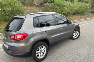 Tiguan  tenuta in modo maniacale