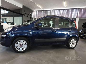 FIAT - Panda - 1.2 Lounge Bi Fuel GPL coll 2030
