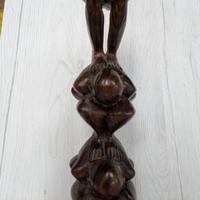 Statua indonesiana in legno tre pensatori Yogi