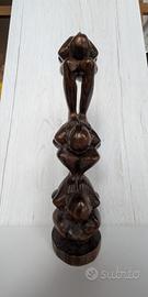Statua indonesiana in legno tre pensatori Yogi