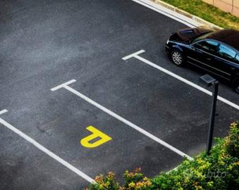 Posto auto parcheggio a Cassone