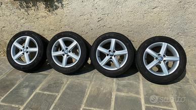 Cerchi originali Volkwagen polo e gomme estive