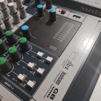 Mixer soundcraft signature 12 efx