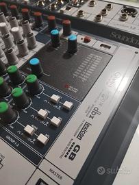 Mixer soundcraft signature 12 efx