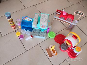 PLAY-DOH