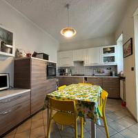 Cucina Ikea con elettrodomestici