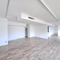 NEGOZIO A BOARA PISANI