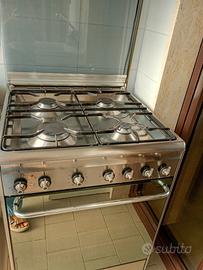 Forno elettrico con piano cottura smeg