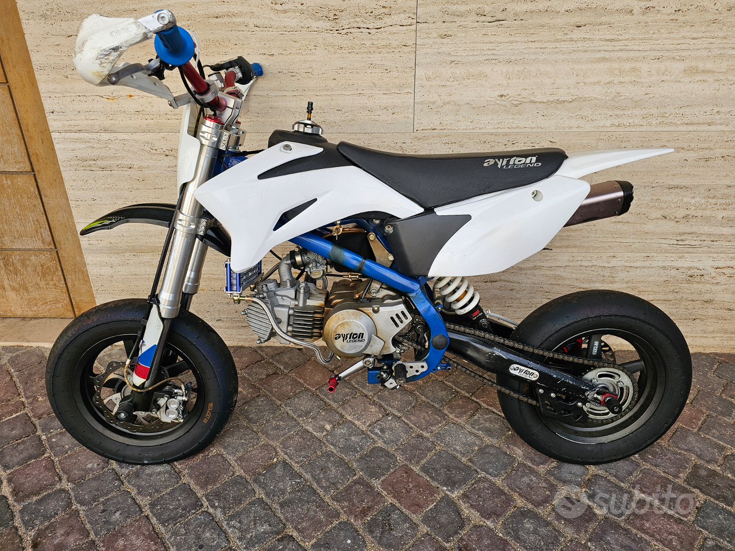 Ayrton Legend Vendita Pit Bike Usate Scarico LM Pitbike Ayrton