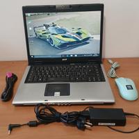 NOTEBOOK ACER DA 15.6 POLLICI,CON BATTERIA NUOVA.