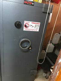 Cassaforte professionale Duto 10