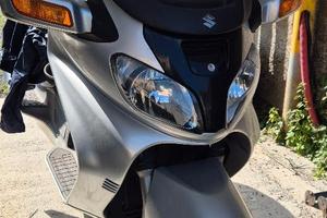 SUZUKI BURGMAN 650