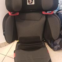 Seggiolino Peg Perego per auto con isofix