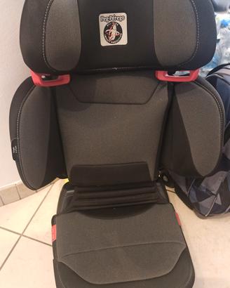 Seggiolino Peg Perego per auto con isofix