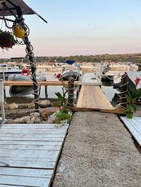 Approdo Di Brucoli. Posto barca pontile/boa