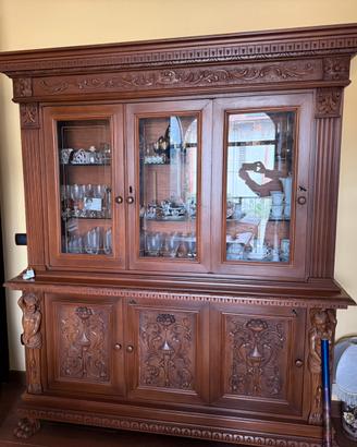 Credenza