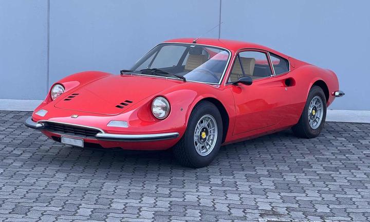 FERRARI DINO 246 GT