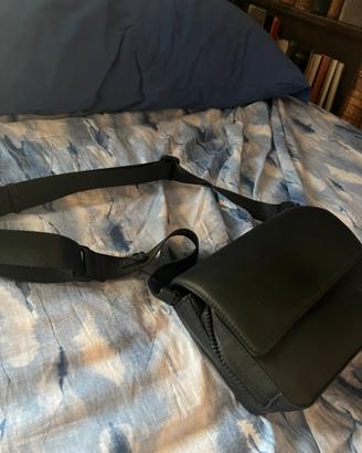 Borsello pull & bear nero