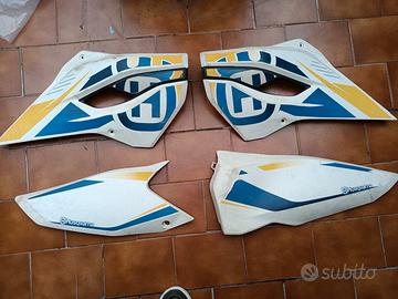 Plastiche ,Convogliatori Husqvarna TE300