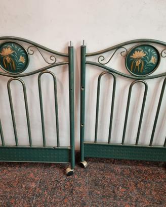 Lettino in ferro battuto