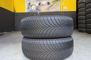 2 Gomme Michelin 215/60R16 4 Stagioni 75% Residui