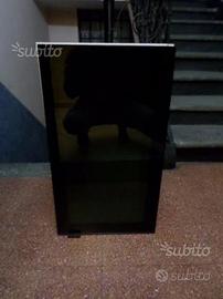 Pensile con anta in vetro