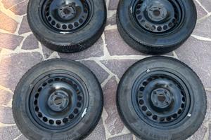 Cerchi misura 15’ per opel corsa e fiat punto