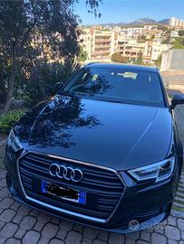 Audi A3 SPB g-tron 1.5 cambio automatico metano