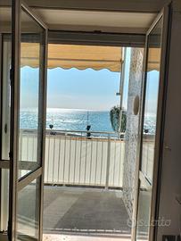 Bilocale vista panoramica a 5 metri dal mare