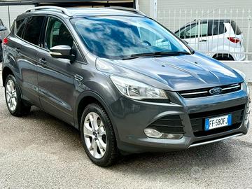 Ford Kuga 2.0 TDCI 150 CV S&S 4WD Titanium