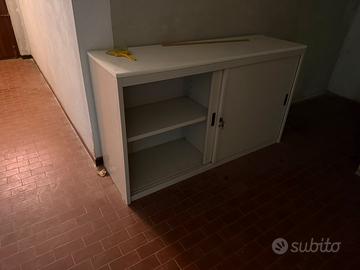 Arredo ufficio in metallo