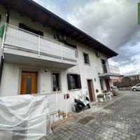 CURATO APPARTAMENTO BICAMERE IN DUPLEX CON INGR...
