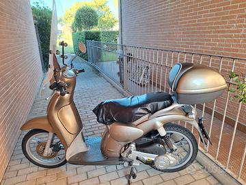 Aprilia Scarabeo 100 - 2010