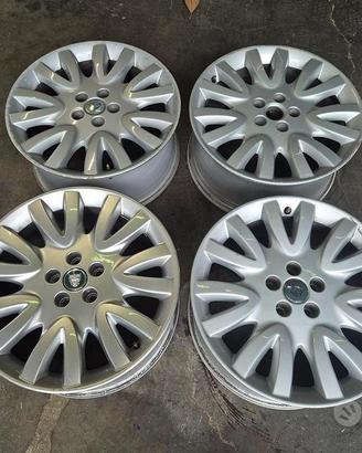 Cerchi In Lega Da 19" Per Jaguar XJ8 2004 X350
