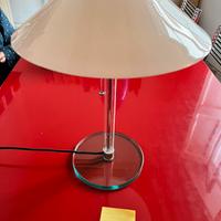 Lampada da tavolo Wilhelm Wagerfield