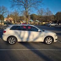 Audi A3 Sportback 1.6 tdi 