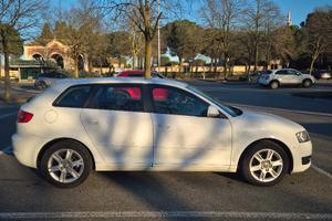 Audi A3 Sportback 1.6 tdi 