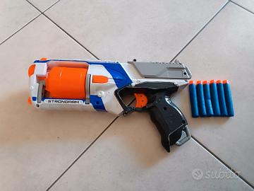 nerf  élite strongarm 