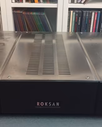 ROKSAN CASPIAN M2 AMPLIFICATORE FINALE