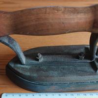 Ferro da stiro antico, made in Svizzera