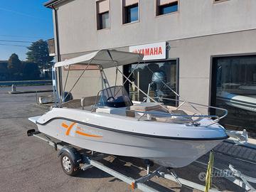 Marinello 17 Fisherman Open consolle centrale