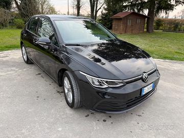 Volkswagen Golf 1.5 eTSI 130 CV EVO ACT DSG Life