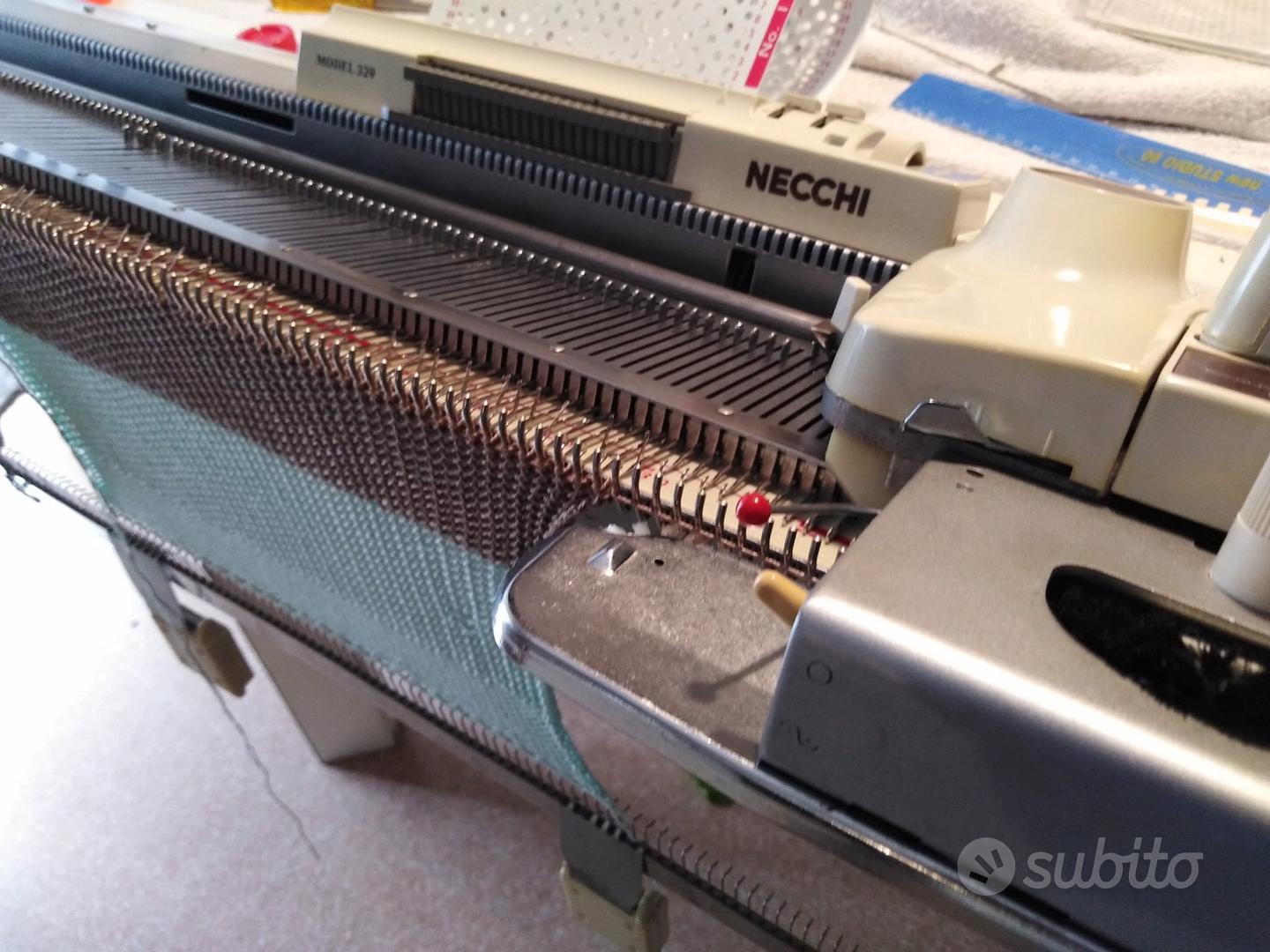Macchina maglieria Empisal Knitmaster 329 + SRP50 Arredamento e