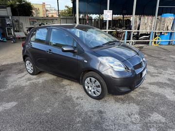 Toyota Yaris 1.0 5 porte Now