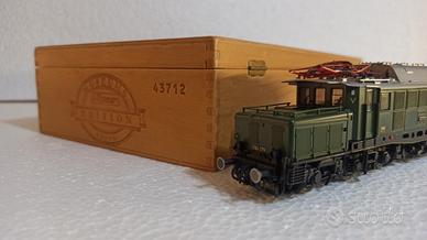 Roco locomotiva E94  museale
